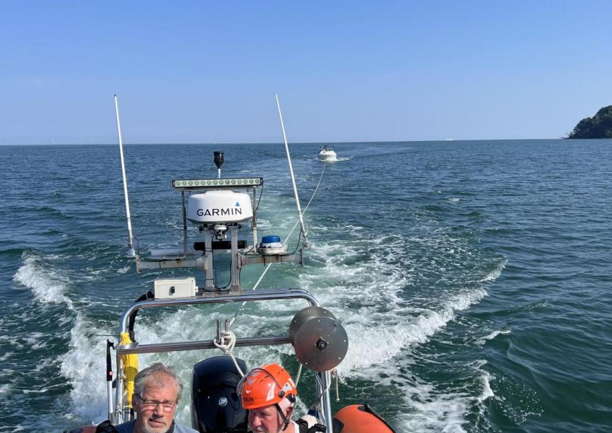 Bugsering af motorbåd fra Møns Klint til Præstø havn
