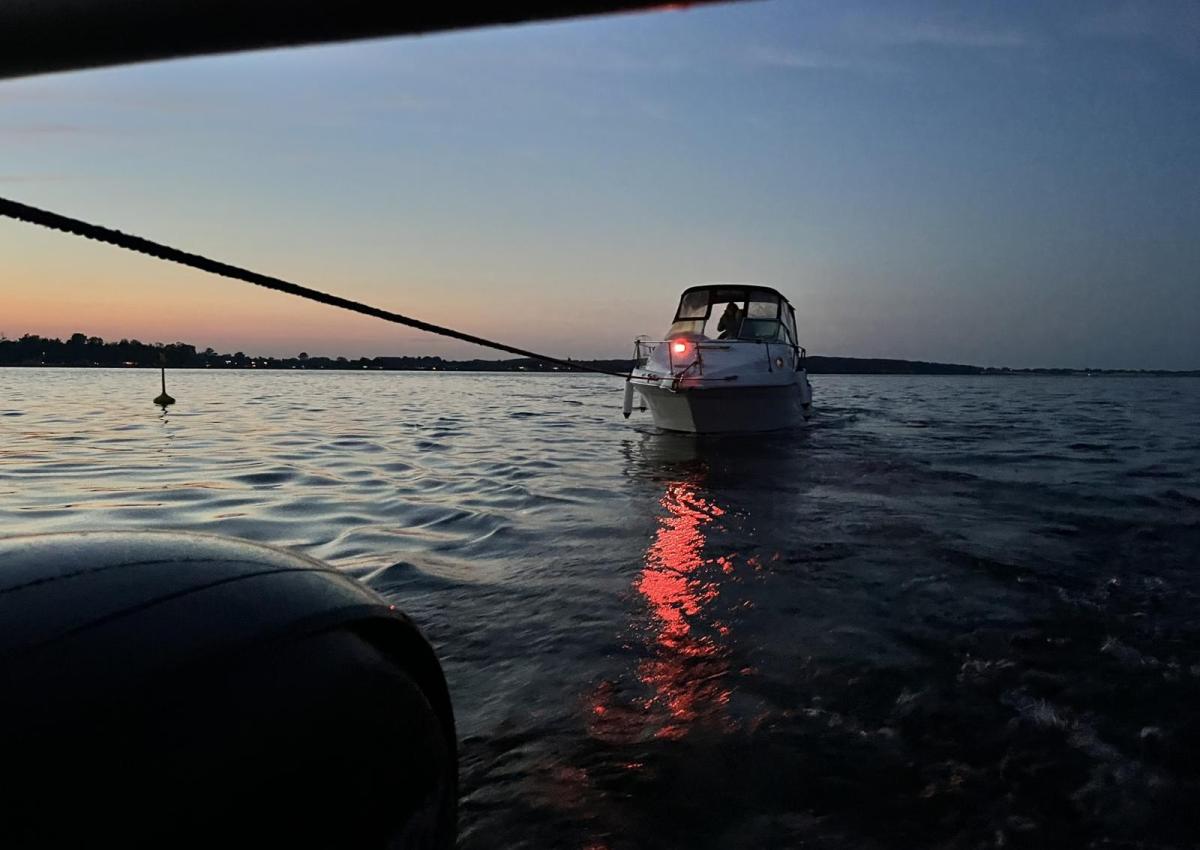 Kort bugsering til Kerteminde Marina