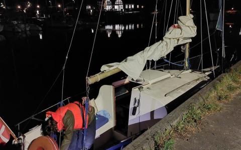 Bugsering af sejlbåd til Faxe Ladeplads Havn 