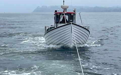 Havaristen på slæb