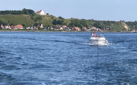 Motorbåd uden fremdrift 