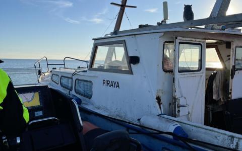 Motorbåd med hydraulik problemer