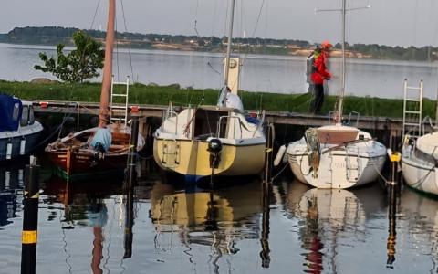 På plads i Kiknæs Havn