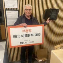 Jens Hjorth modtag prisen på vegne af statonen